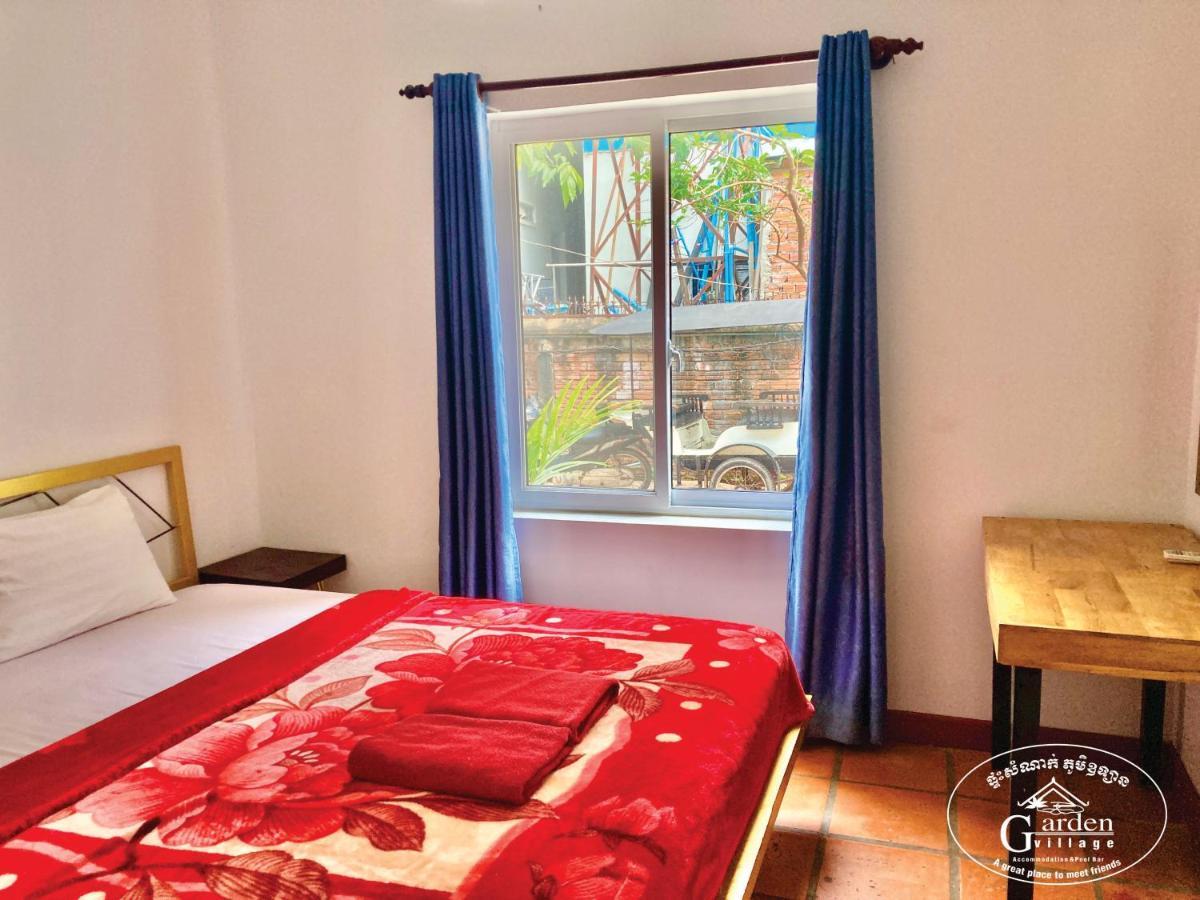 Garden Village Guesthouse & Pool Bar Сием Реап Екстериор снимка