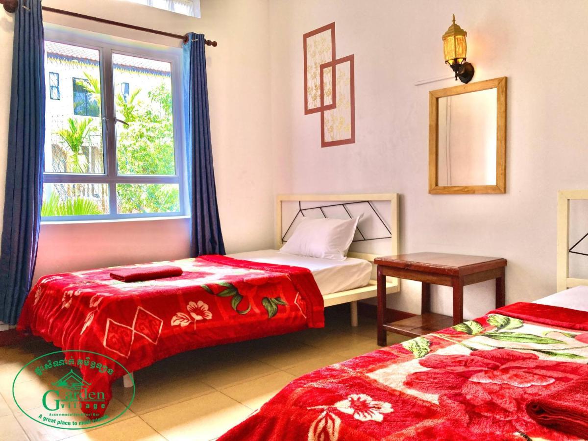 Garden Village Guesthouse & Pool Bar Сием Реап Екстериор снимка